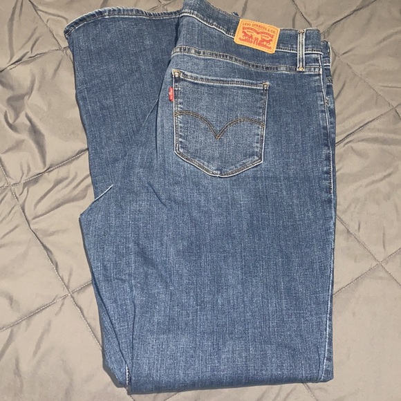 🎀🛍Levi’s 315 Shaping Bootcut 18W🛍🎀 - Picture 3 of 3
